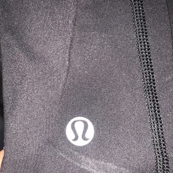 Lululemon Yoga Pants - Picture 3 of 4
